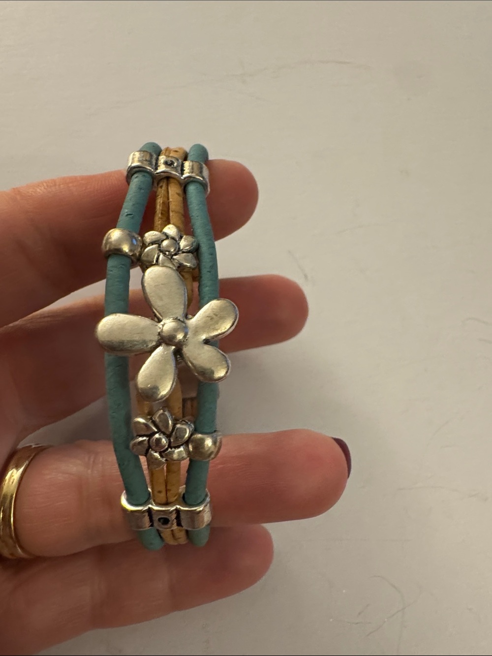 Turquoise and Tan Floral Leather Wrap Bracelet J33